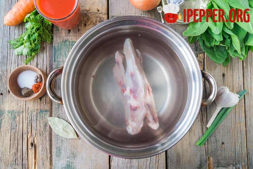 Recipe Green borscht on lard. Шаг 1