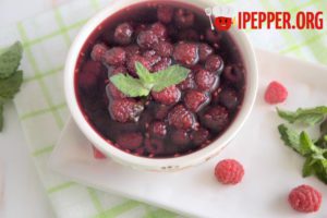 Raspberry-mint jam in a multicooker