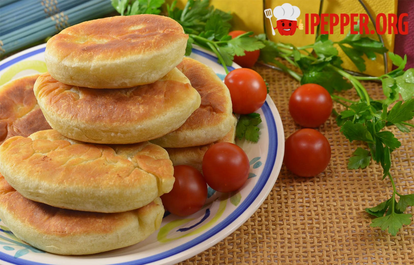 Recipe Fried pies with chopped egg and green onions. Шаг 8