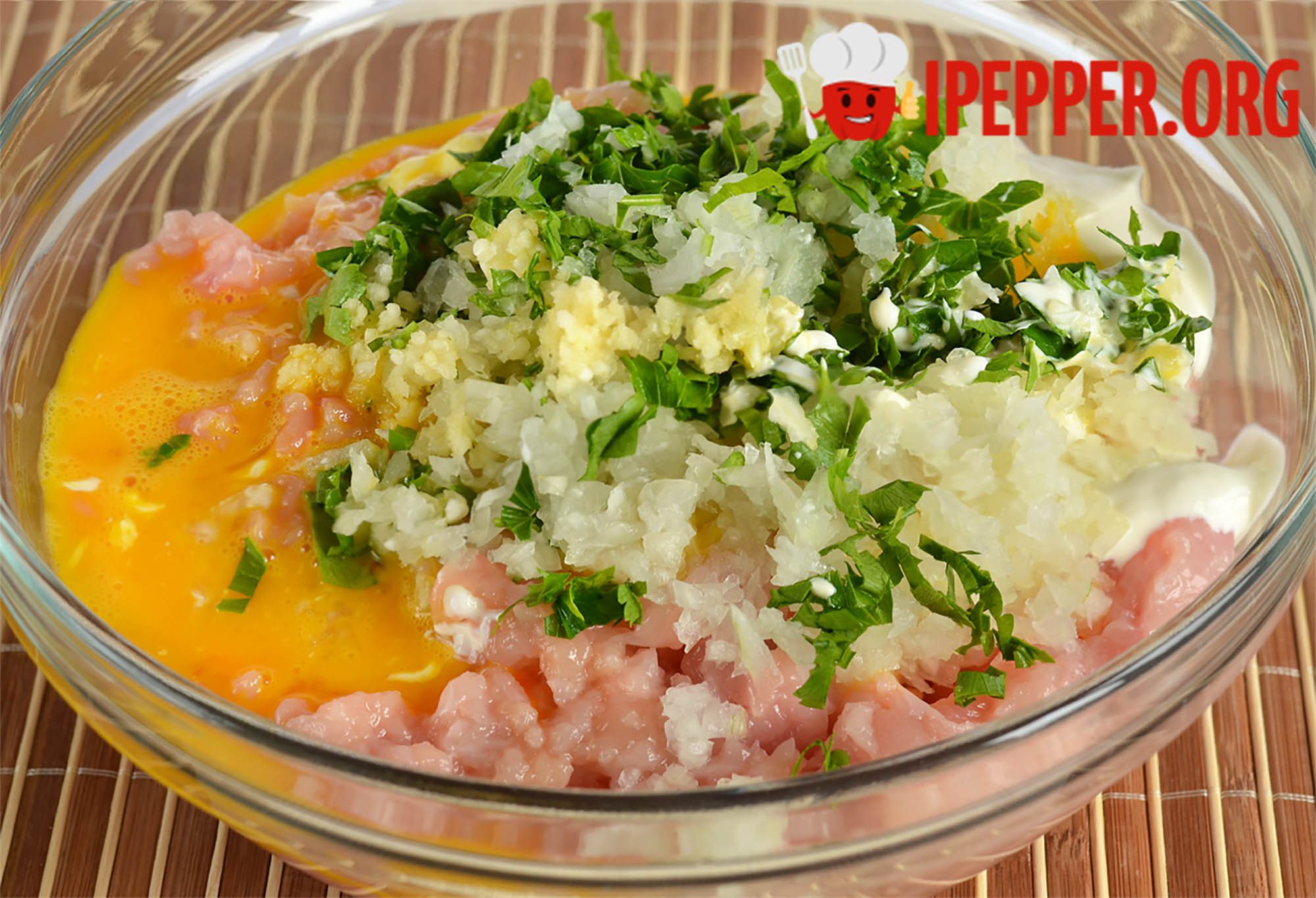 Recipe Chopped chicken cutlets from chicken breast. Шаг 4