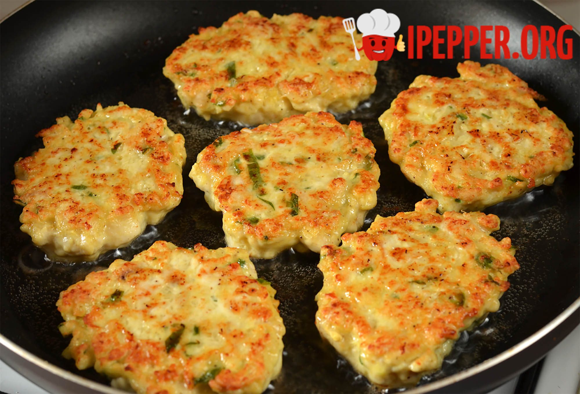 Recipe Chopped chicken cutlets from chicken breast. Шаг 7