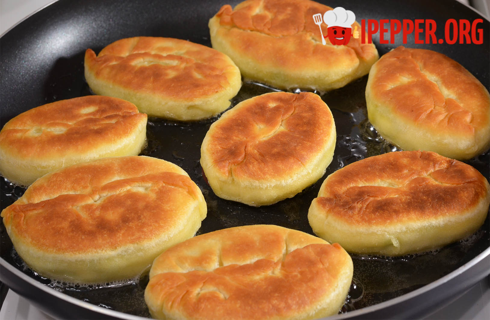 Recipe Fried pies with chopped egg and green onions. Шаг 7