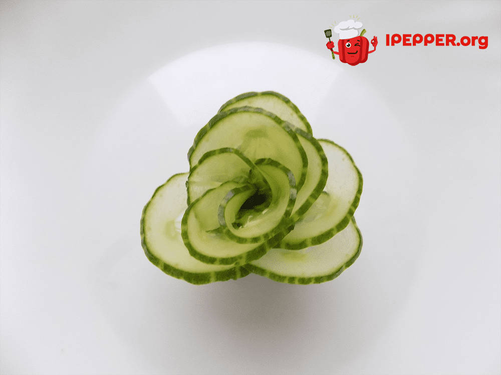 How to make a cucumber rose (step 5)