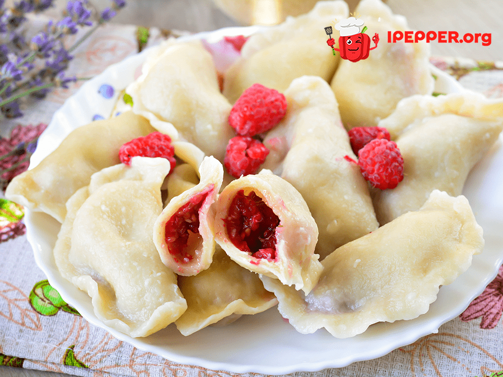 Recipe Vareniki with raspberries. Шаг 9