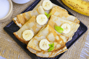 Pancakes with banana filling