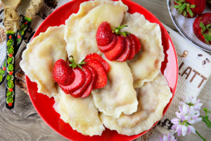 Vareniki with strawberries