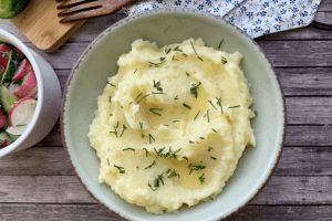 Classic mashed potatoes with milk