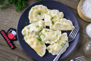Vareniki with cottage cheese and herbs