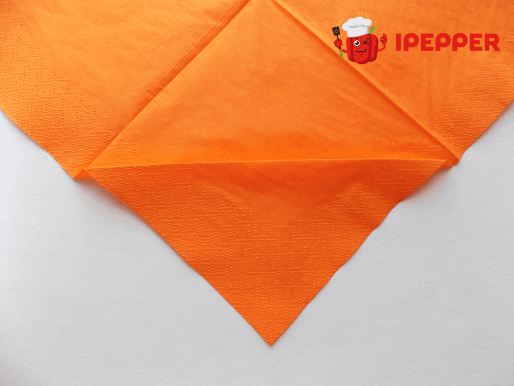Napkin cutlery envelope (step 3)