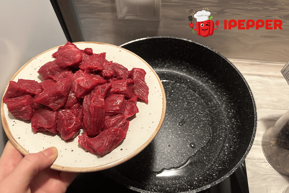 Recipe Beef goulash classic recipe. Шаг 4